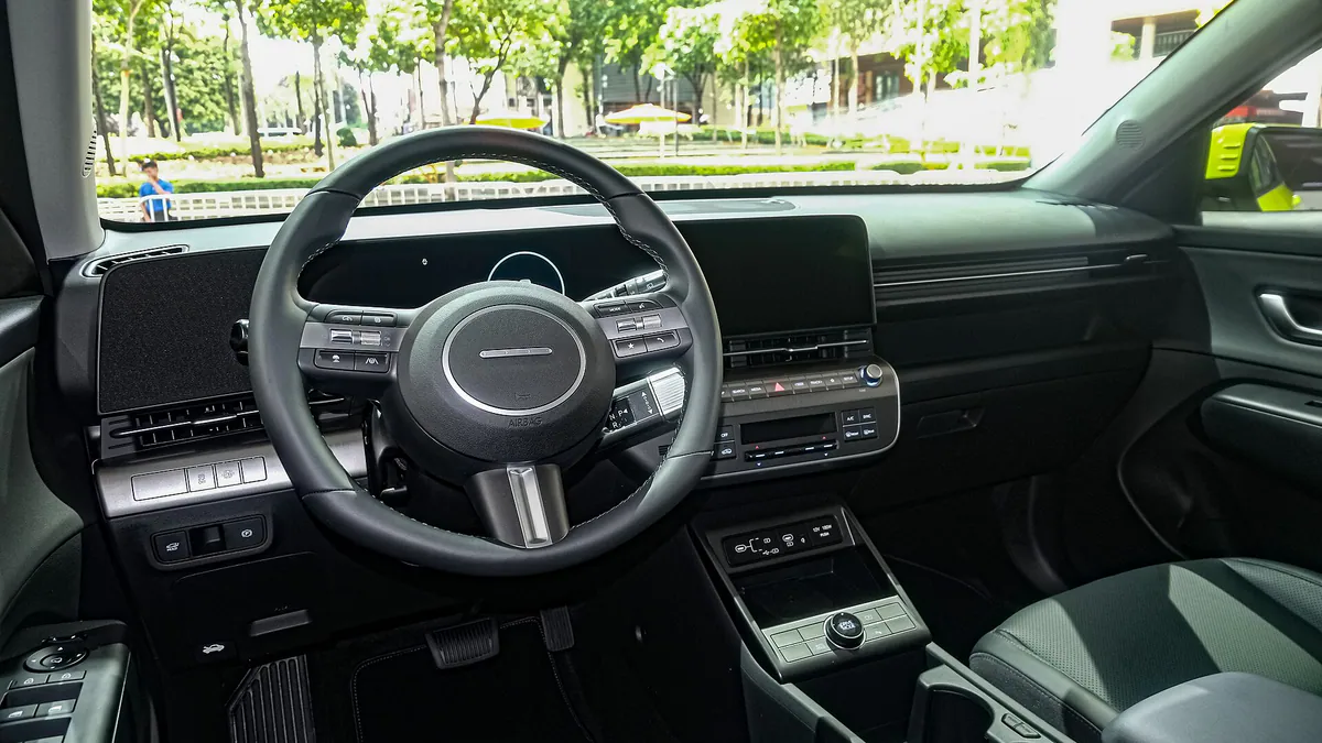 Hyundai KONA (2. nesil) iç tasarım