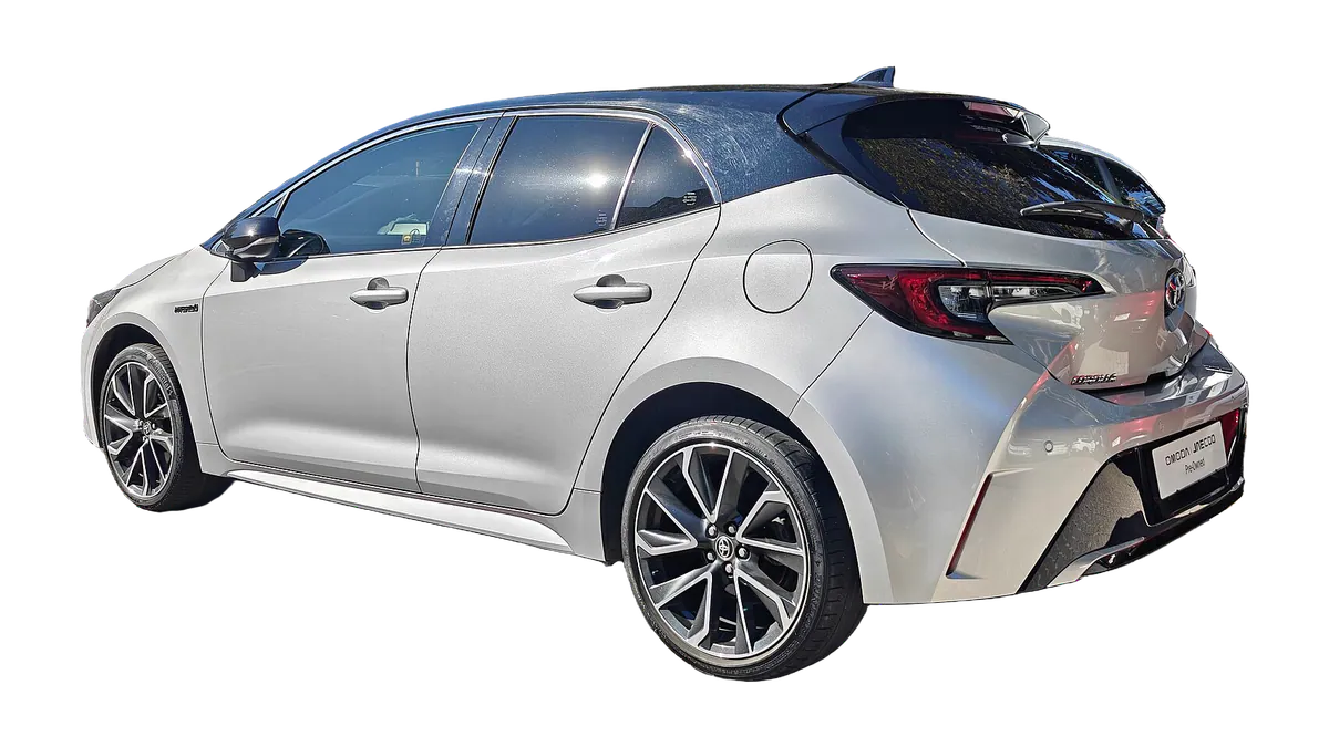 Toyota Corolla Hatchback Hybrid (12. nesil) arka çapraz görünüm