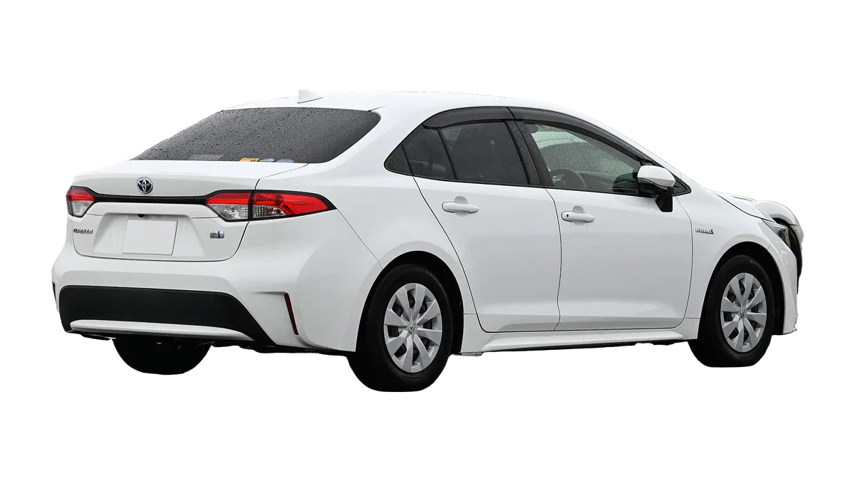 Toyota Corolla Hybrid (12. nesil) arka görünüm