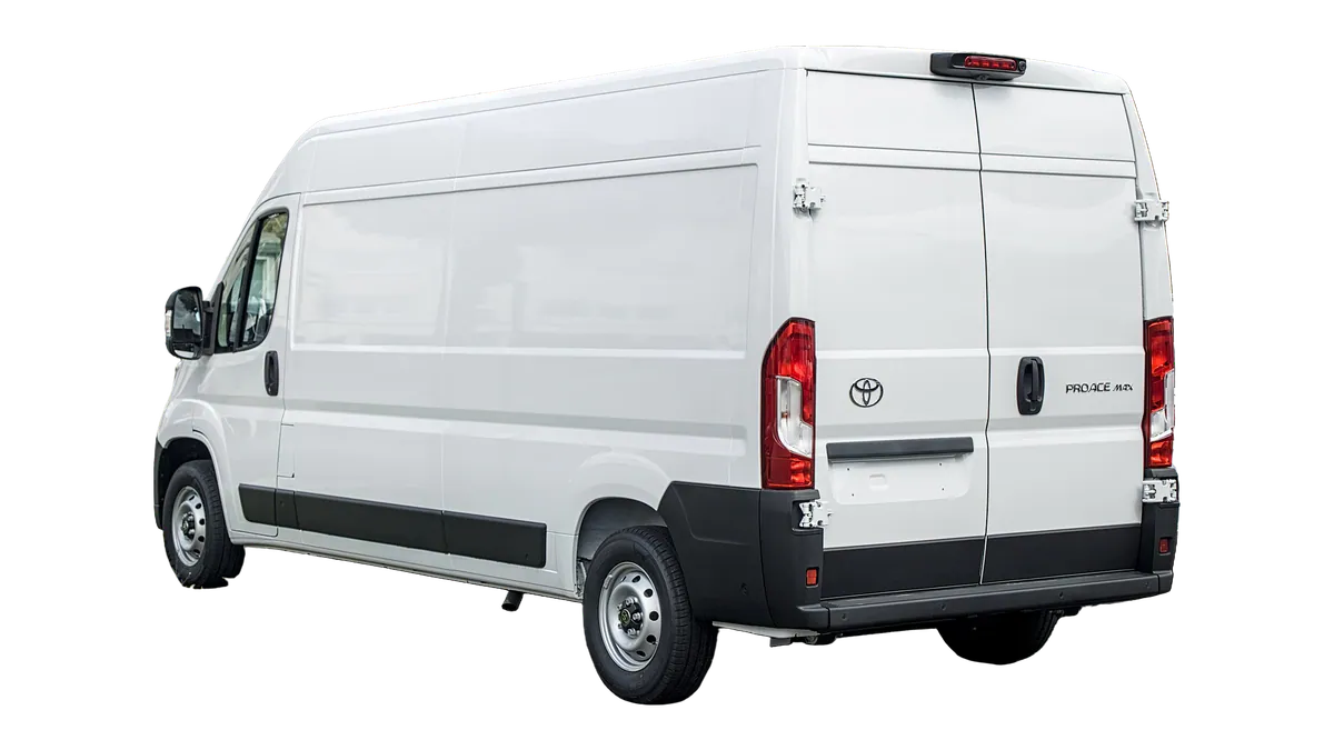 Toyota Proace Max (1. nesil) arka görünüm